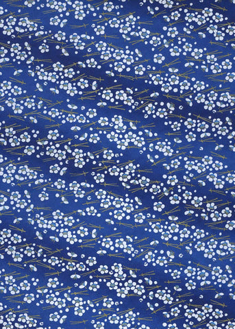 1016C Yuzen Chiyogami--White flower blossom pattern on blue background